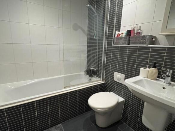 Photo 13