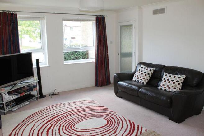 Sitting/Dining Room