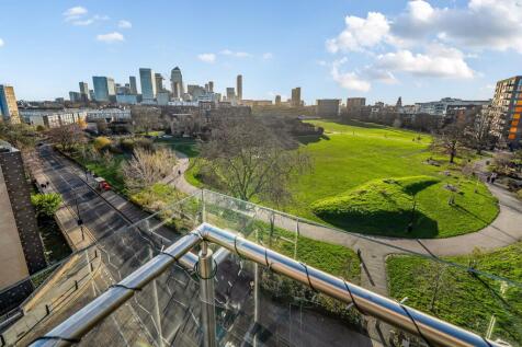 Upper North Street, Hawkshaw Court, E14