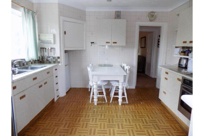 Kitchen/Breakfast