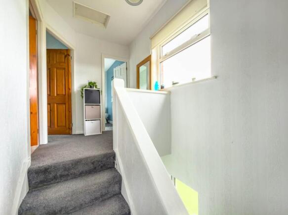 2 bed Terraced for sale Image 8
