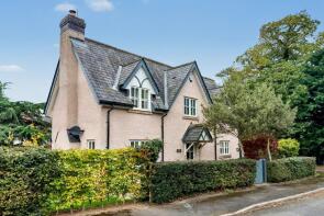 Holly House, Ringfield Drive, Fownhope HR1 4PR