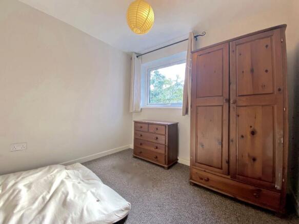 2 bed Apartment to rent Image 7