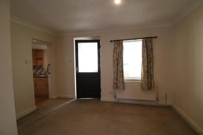 26 High Street, Crowle, DN17 4LD photo 4