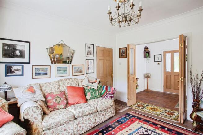 3 bed Detached for sale Image 4
