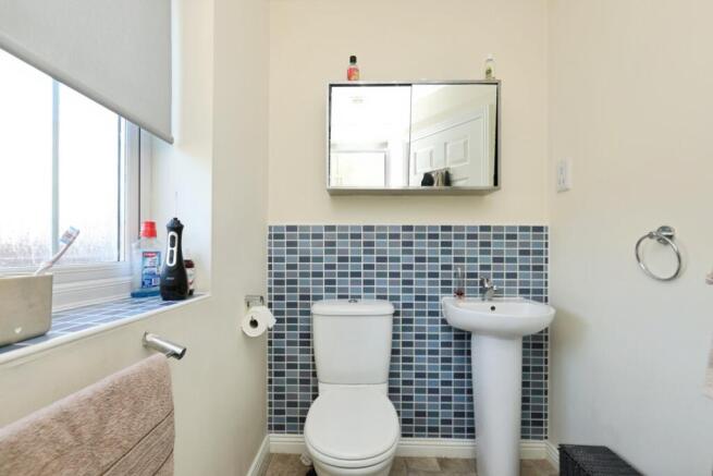 3 bed Detached for sale Image 8