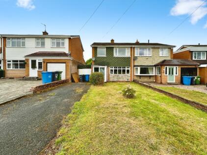 Manor Drive, Shareshill, Wolverhampton, WV10