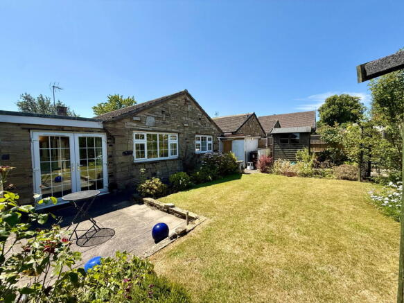3 bed Detached Bungalow for sale Image 4