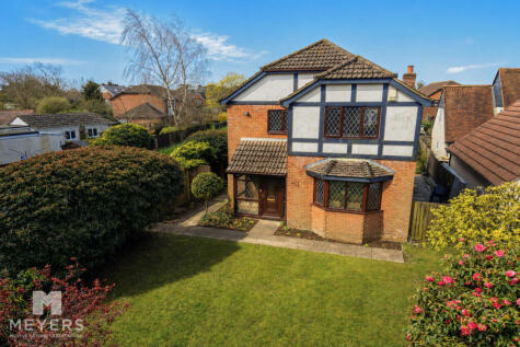 Kingsway Close, Christchurch, BH23 2