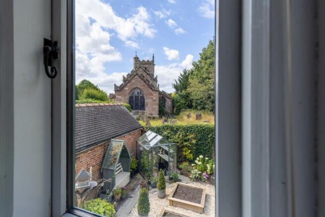 WrenburyCourt.1-13.jpg