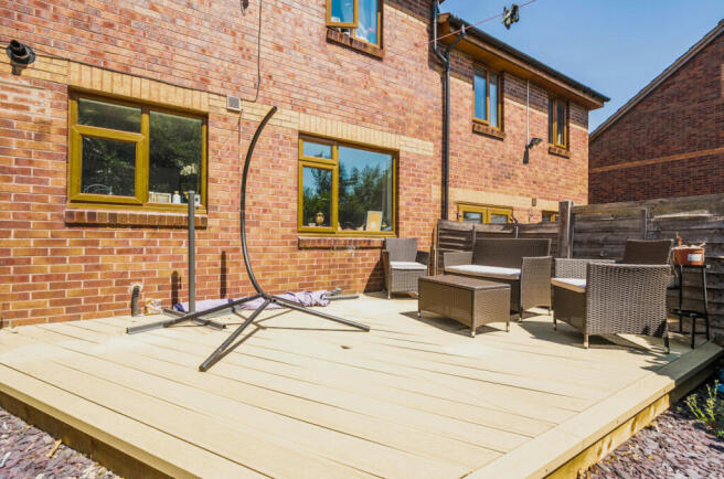 3 bed Semi-Detached for sale Image 12