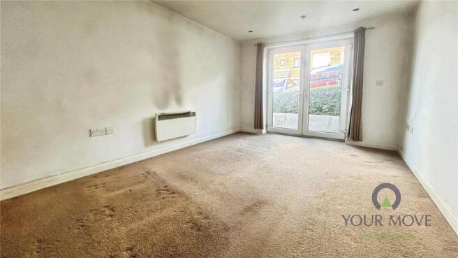2 bed Flat for sale Image 4