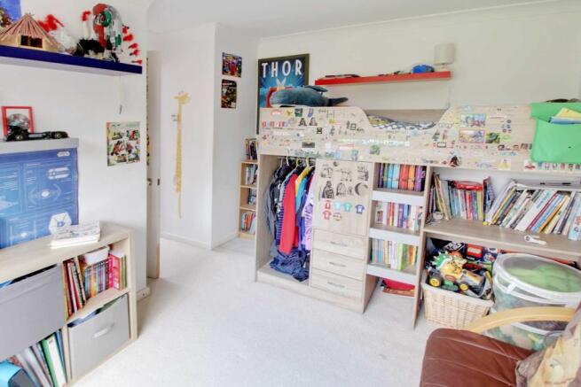 Photo 12