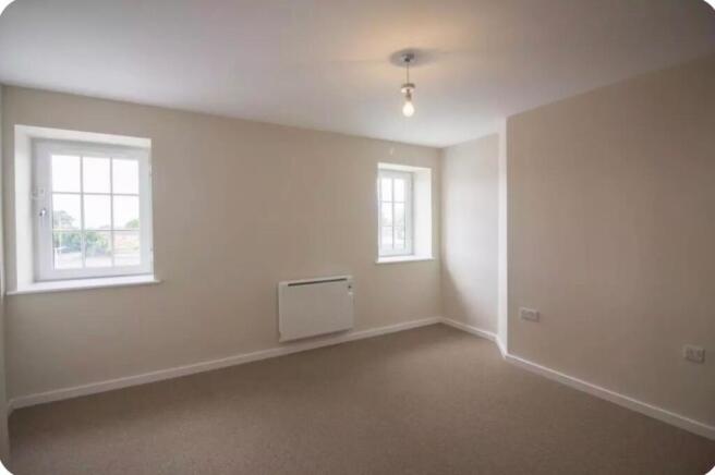 1 bed Apartment to rent Image 5