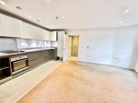Kitchen /Lounge
