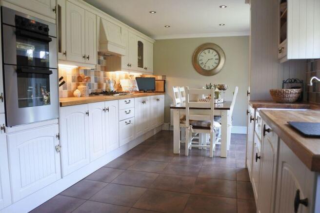 Kitchen Diner