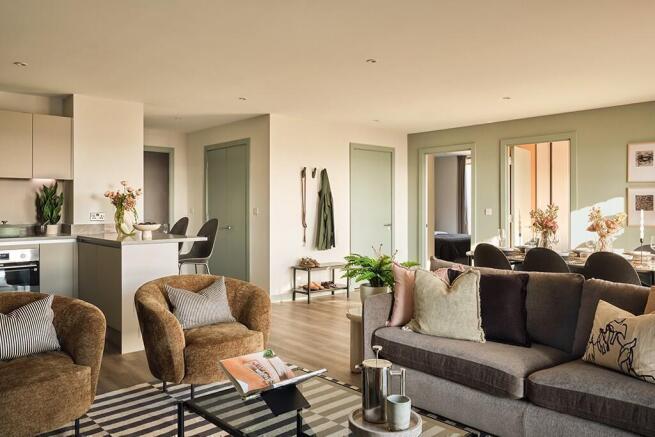 3 bed Flat to rent Image 11