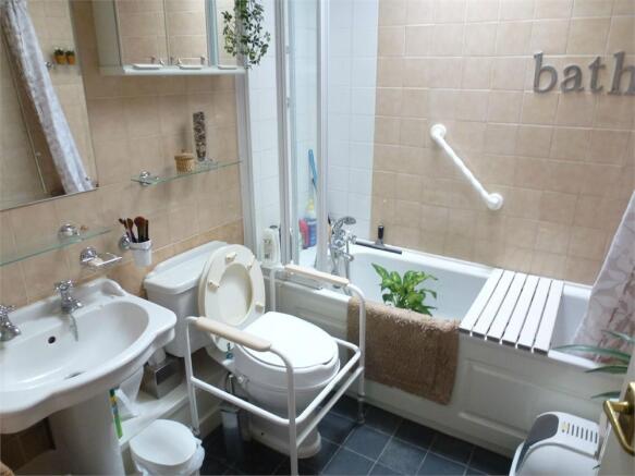 Photo 7