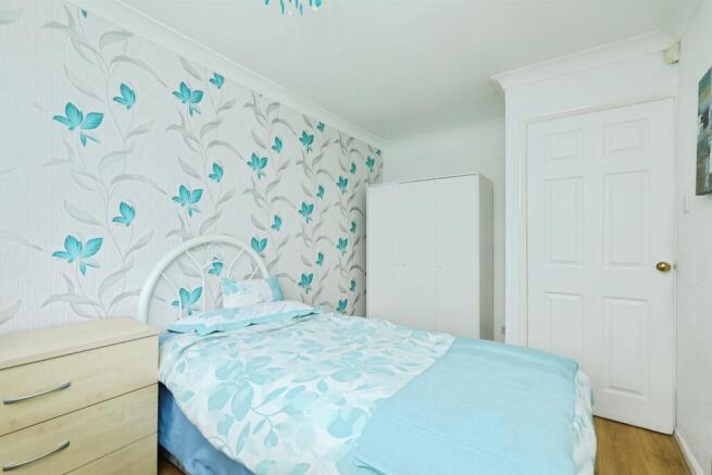 3 bed Detached Bungalow for sale Image 12