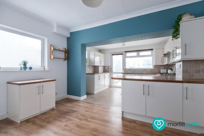 3 bed Semi-Detached for sale Image 7