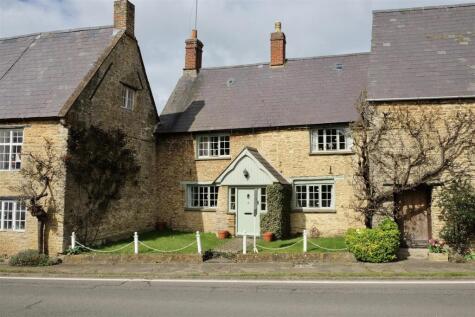 Roundtown, Aynho, Banbury