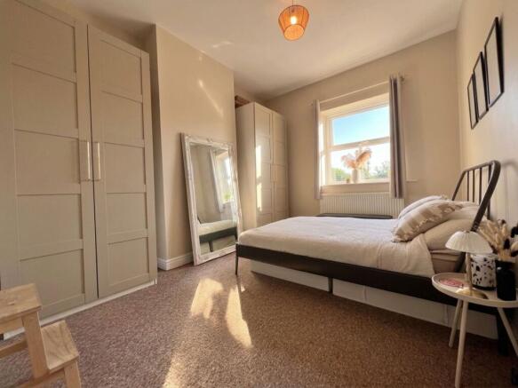 2 bed Terraced for sale Image 10
