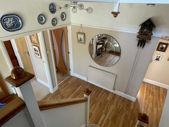 Hallway.jpg