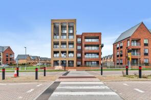 Flat 10, 327 Highland House, Barrosa Way, Whitehouse, Milton Keynes MK8 1BZ