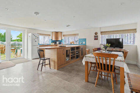 Heath Road, Maidstone