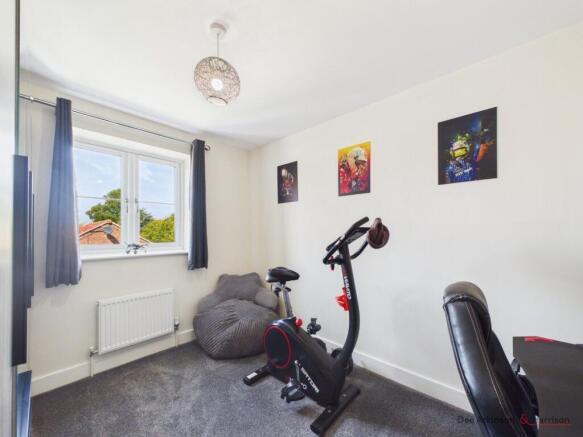 3 bed Semi-Detached for sale Image 11