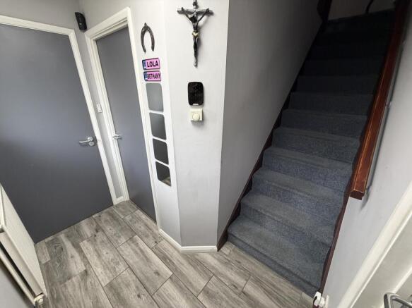 Coddington Avenue, Openshaw photo 4