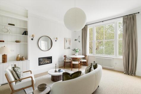 Stanley Crescent, London, W11