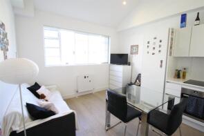 Flat 21, 10 Sail Loft Court, Clyde Square, London E14 7TA