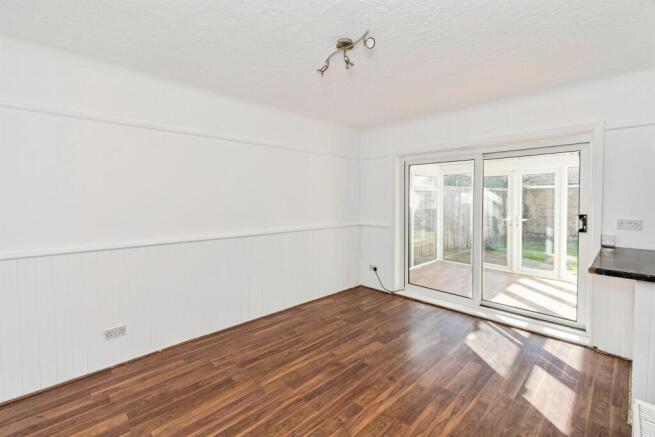 Parkside Avenue, Southampton photo 4
