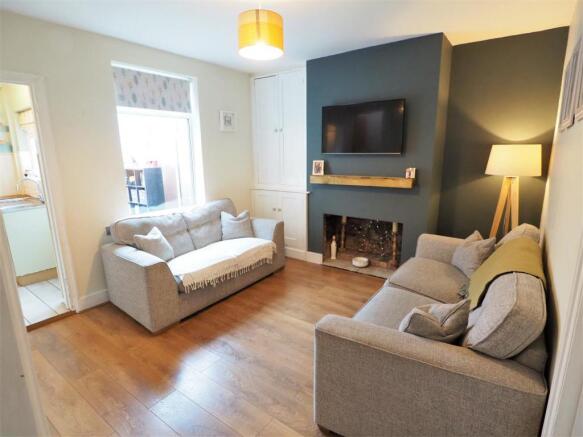 Lounge 763