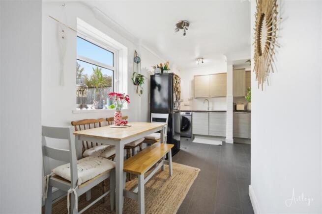 Kitchen/Breakfast Room