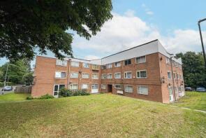 1, 1 Chapel House, Woodland Grove, Potternewton, Leeds LS7 4HJ