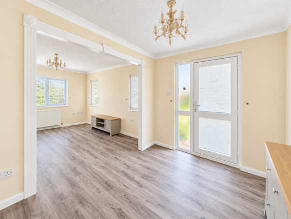 Hendre Road, Conwy, LL32 8NF photo 4