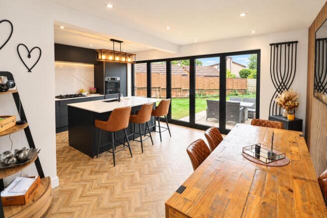 Kitchen / Dining / Family Room