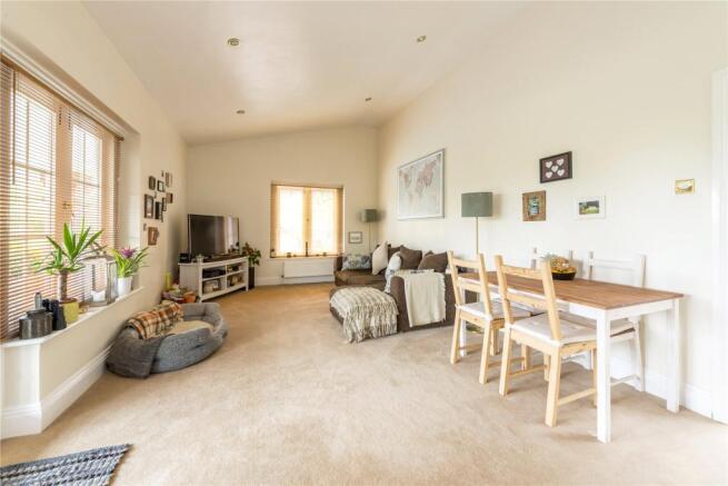 Lounge Annexe