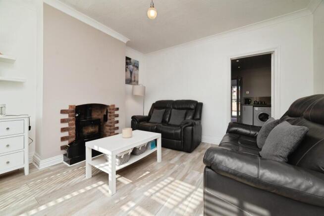 2 bed End of Terrace for sale Image 6