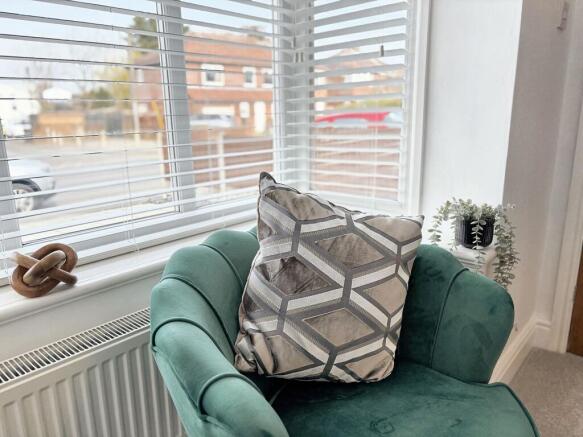 Lounge Bay