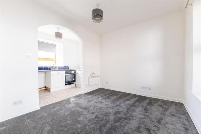 High St Avoch 0005.jpg