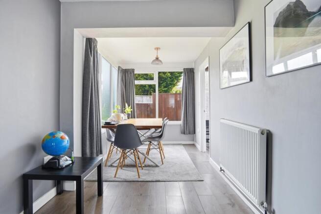3 bed Semi-Detached for sale Image 4