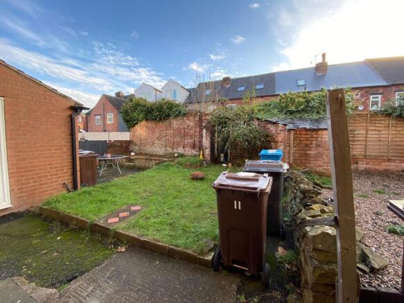 3 bed House to rent Image 11
