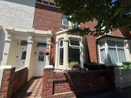 10, Frensham Road, Southsea PO4 8AF