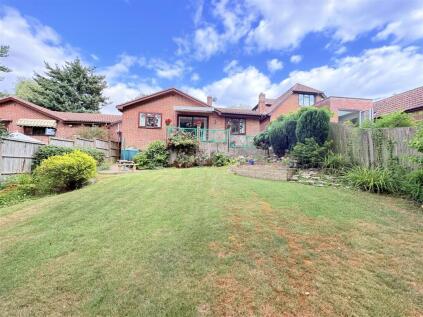 Mount Drive, Catisfield, Fareham