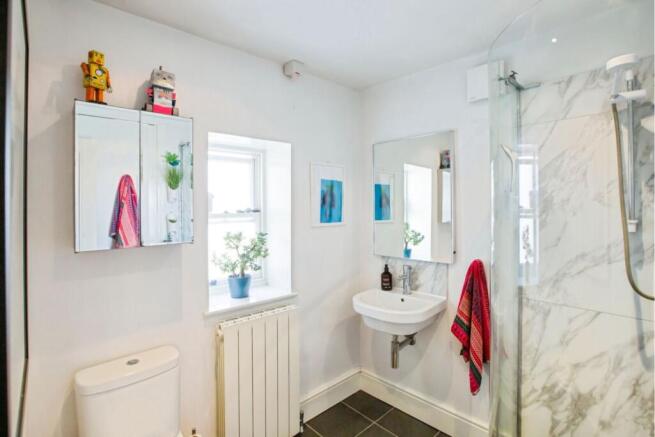 4 bed End of Terrace for sale Image 11