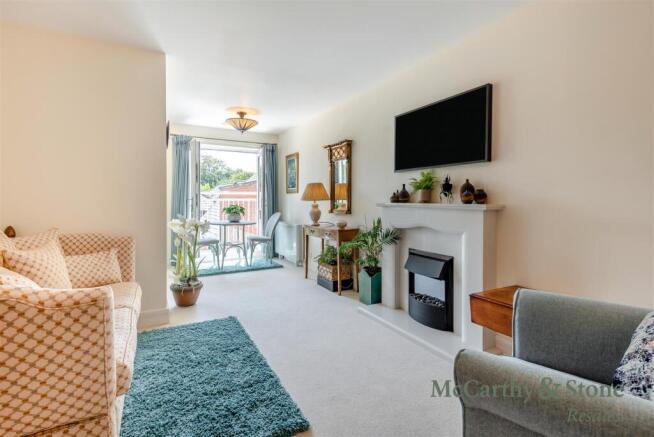 8700995-interior09.jpg