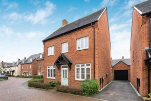 4, Simpson Drive, Bicester OX25 5BB